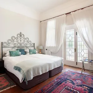 Barry Hall Apartments Apartment